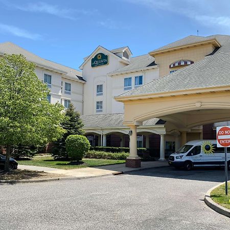 La Quinta By Wyndham Islip - Macarthur Airport Bohemia Εξωτερικό φωτογραφία