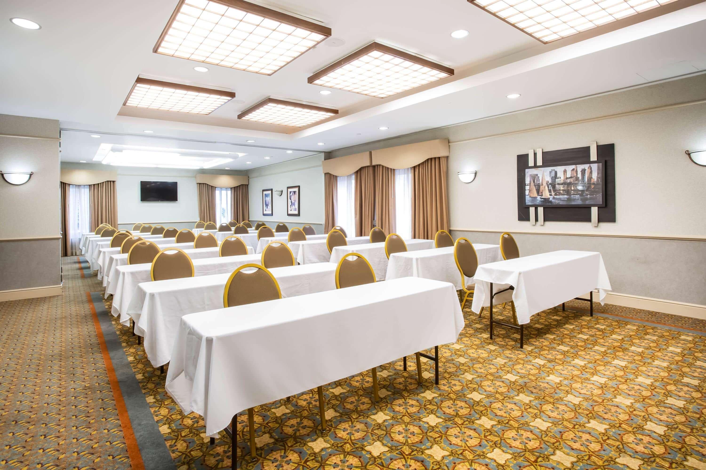 La Quinta By Wyndham Islip - Macarthur Airport Bohemia Εξωτερικό φωτογραφία