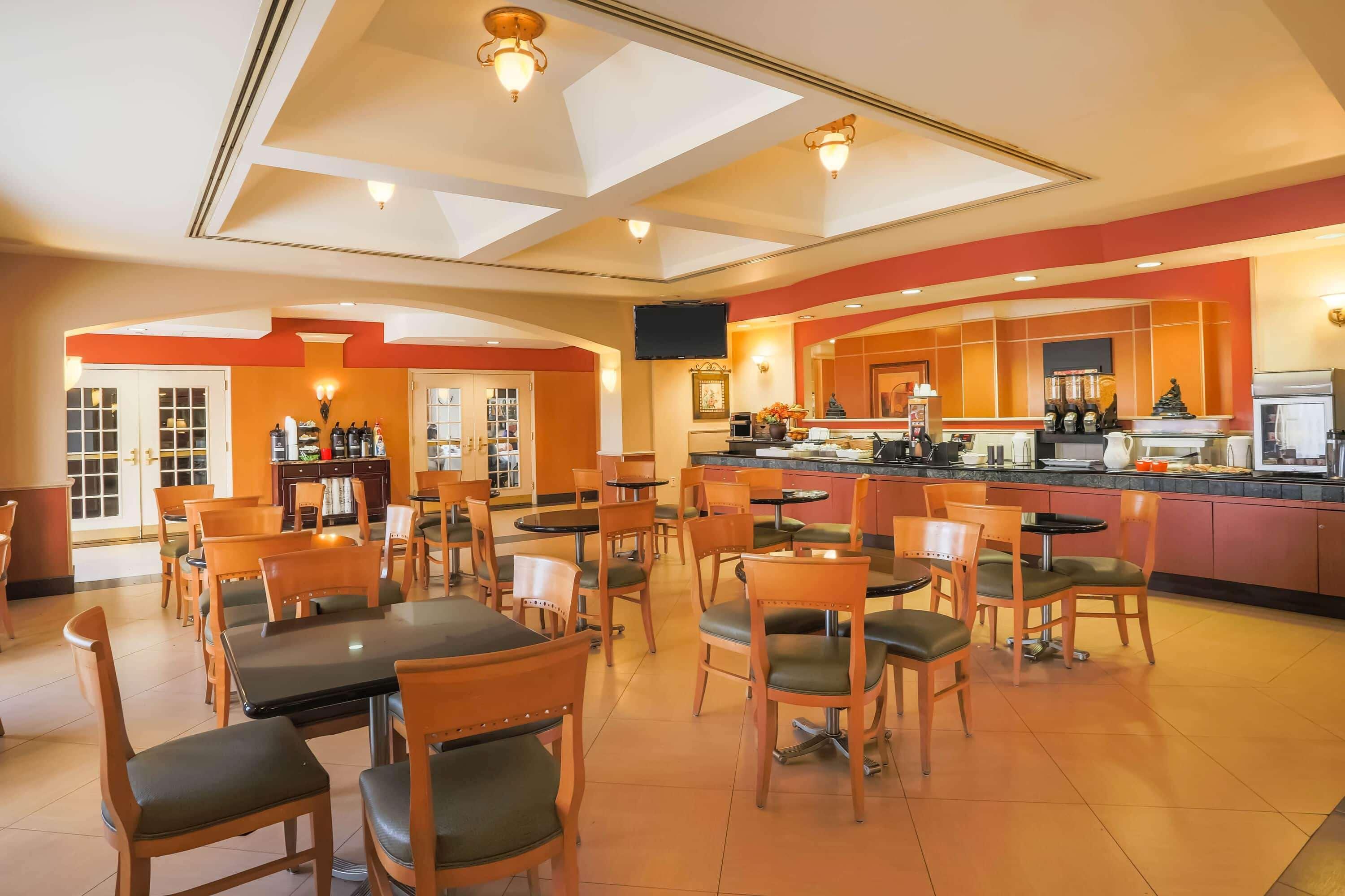 La Quinta By Wyndham Islip - Macarthur Airport Bohemia Εξωτερικό φωτογραφία