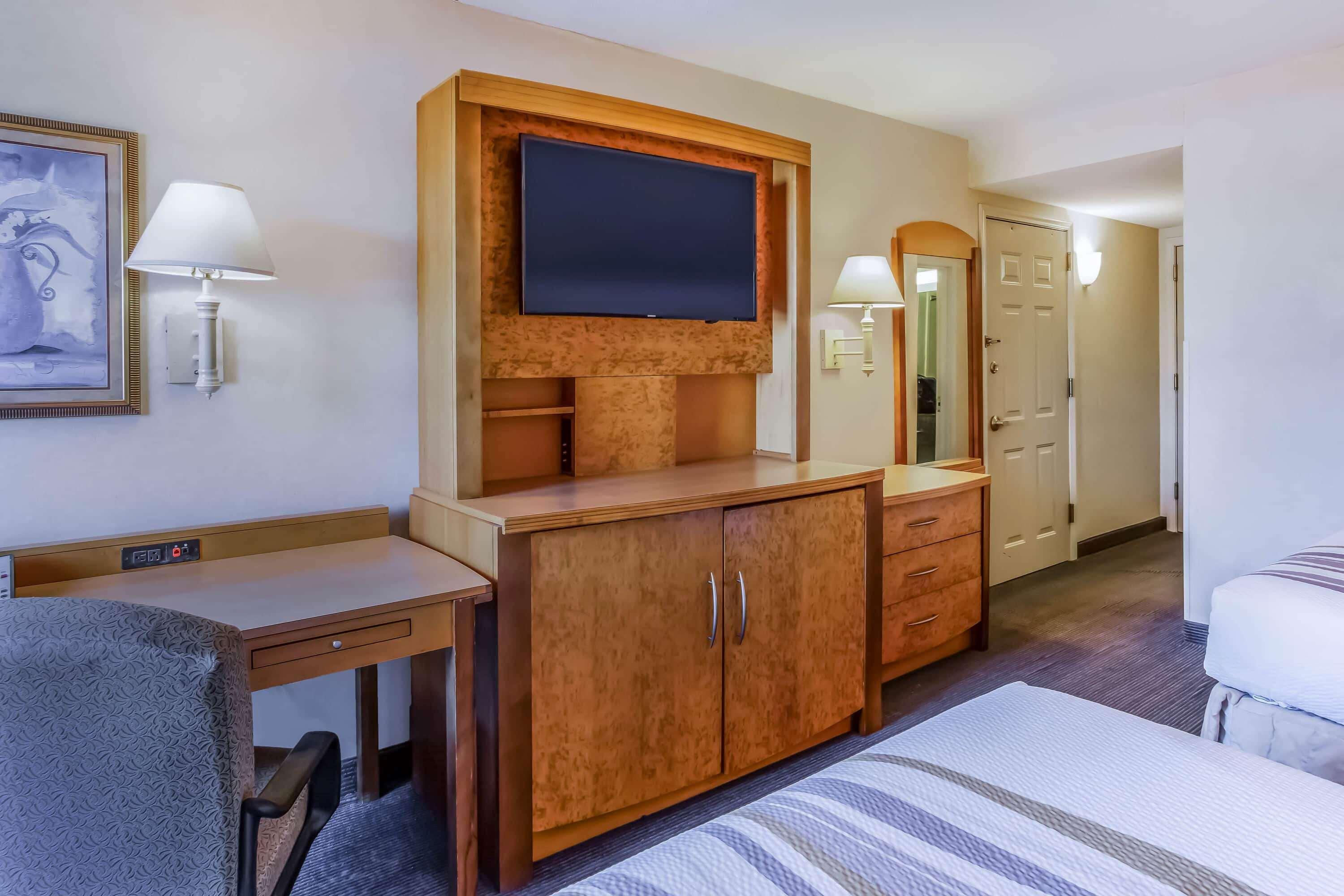 La Quinta By Wyndham Islip - Macarthur Airport Bohemia Εξωτερικό φωτογραφία