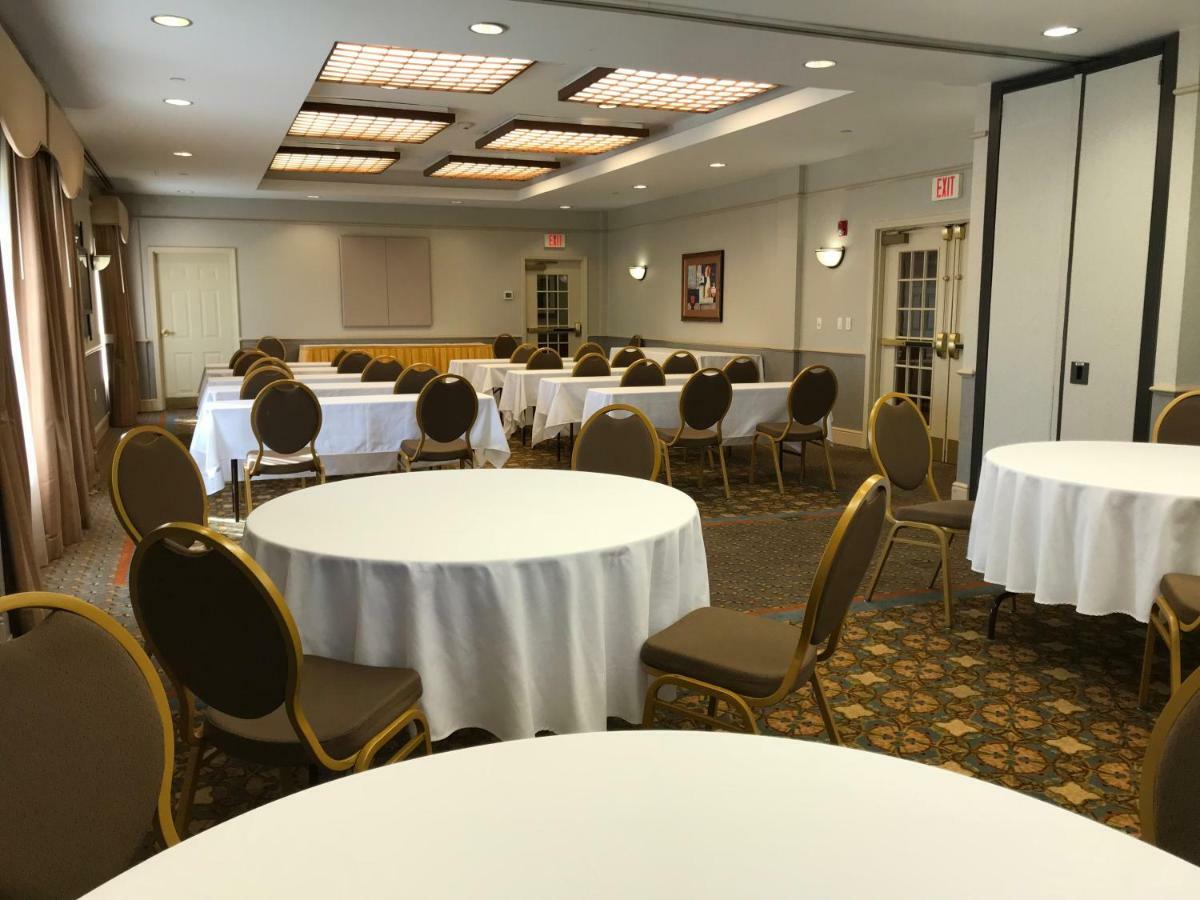 La Quinta By Wyndham Islip - Macarthur Airport Bohemia Εξωτερικό φωτογραφία