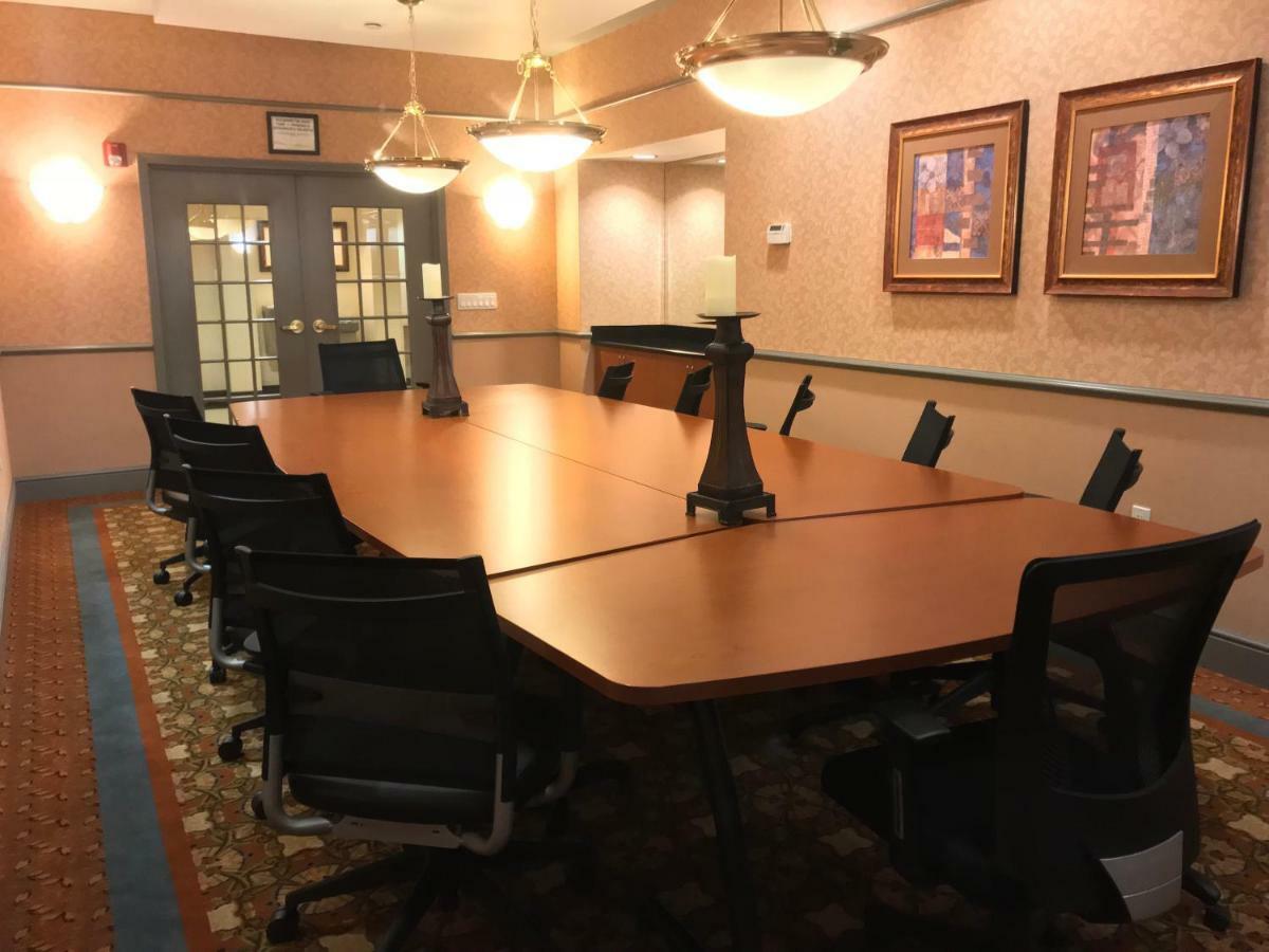 La Quinta By Wyndham Islip - Macarthur Airport Bohemia Εξωτερικό φωτογραφία